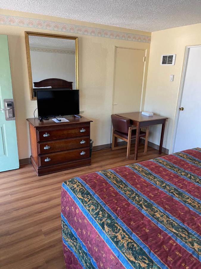 Villa West Motel ฟลอเรนซ์ ภายนอก รูปภาพ